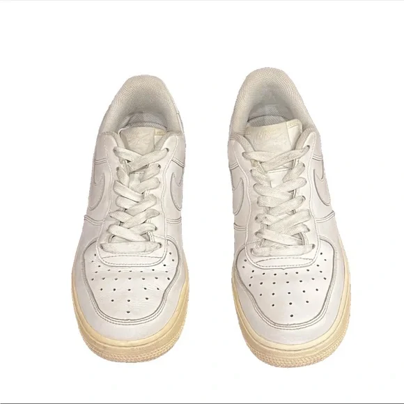 Nike Air Force 1 Vintage 2012 Boys size 7Y